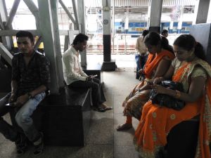 दक्षिण पूर्व मध्य रेलवे, रायपुर रेल मंडल के रायपुर, दुर्ग, भिलाई पावर हाउस और तिल्दा स्टेशन में  मुफ्त वाई-फाई की सुविधा से यात्री हो रहे लाभांवित