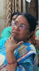 त्रिपुरा के राज्यपाल रमेश बैस की अर्धांगिनी श्रीमती रामबाई बैस की आंखों से क्यों निकले आंसू ?
