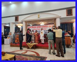 रायपुर : राज्यपाल अनुसुईया उइके शिक्षक दिवस पर 48 शिक्षकों और 8 विद्यालयों को कर रही सम्मानित...