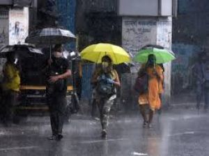 Weather update: यूपी-बिहार, झारखंड में बारिश का अलर्ट, मध्य प्रदेश, गुजरात में भी बरसेंगे बादल