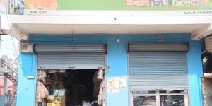 CG बड़ी खबर : दुकान का शटर तोड़ कर 20 लाख की चोरी… सीसीटीवी फ़ुटेज में कैद हुई वारदात… जांच में जुटी पुलिस 
