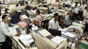 बड़ी खबर: केंद्रीय कर्मचारियों की बल्ले-बल्ले, मोदी सरकार दिया तोहफा, DA 17 % से बढ़ाकर 28 % किया