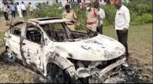 खौफनाक : तेलंगाना में भाजपा नेता को कार की डिक्की में बंद कर जिंदा जलाया...अज्ञात अपराधियों को तलाश रही पुलिस 