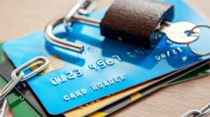 1 जनवरी से बदलने जा रहा है डेबिट और क्रेडिट कार्ड से पेमेंट का तरीका, जानें क्या हैं RBI के नए नियम?