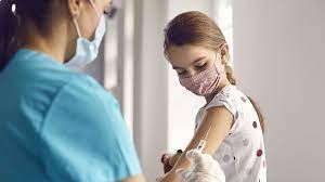 3 जनवरी, 2022 से 15 से 18 साल के बच्चों को कोरोना वैक्सीन का डोज देना शुरू कर दिया जाएगा