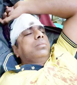 पत्रकार पर हमला, रायपुर के निजी हॉस्पिटल में कराया गया भर्ती