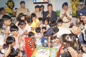 महिला सुरक्षा सप्ताह के अंतिम दिन महिला एसएसपी श्रीमती पारुल माथुर ने दिया महिलाओं एवं बच्चों को अनोखा उपहार