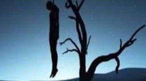 युवक ने किया सुसाइड: बरगद के पेड़ पर लटकती मिली युवक की लाश, जाँच में जुटी पुलिस