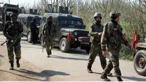 BREAKING: आर्मी कैंप में आत्मघाती हमला, 2 आतंकी ढेर और 3 जवान शहीद