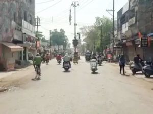 फ्लाइट बंद होने के विरोध में बिलासपुर शहर बंद