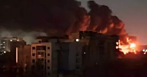 Hospital Fire : अस्पताल में लगी भीषण आग, 21 की मौत, लोग खिड़कियों से कूदे, 71 को बचाया