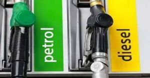Petrol – Diesel Price Today : 1 मई को क्या हैं पेट्रोल और डीजल के दाम, गाड़ी में तेल भरवाने से पहले यहां चेक करें रेट