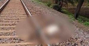 BREAKING : रेलवे ट्रैक पर बुजुर्ग की कटी लाश मिलने से फैली सनसनी, पुलिस शिनाख्त में जुटी 