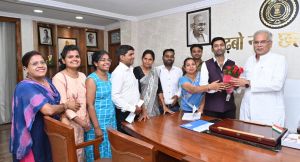 रायपुर : मुख्यमंत्री श्री बघेल से छत्तीसगढ़ हेल्थ फेडरेशन संघ के सदस्यों ने की सौजन्य मुलाकात
