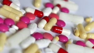 महंगे इलाज से मुक्ति : भारत बनेगा दवाओं की दुनिया का गेम चेंजर, करोड़ों की दवा हजारों में होगी तैयार