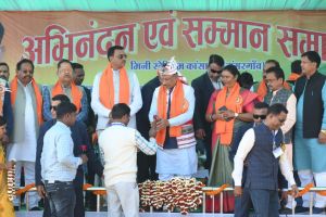मुख्यमंत्री  विष्णु देव साय जशपुर के टांगरगांव में आयोजित अंशकालीन सफाई कर्मचारी कल्याण संघ अभिनंदन सम्मान समारोह में शामिल होने पहुंचे