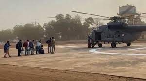Lok Sabha Chunav 2024 : नक्सलगढ़ में मतदान कराने के लिए हेलीकाप्टर से रवाना हुई पोलिंग पार्टी