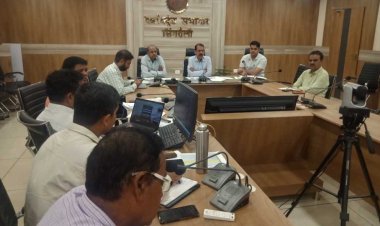 कलेक्टर ने वी.सी के मध्यम से की राजस्व महाअभियान के प्रगति की समीक्षा