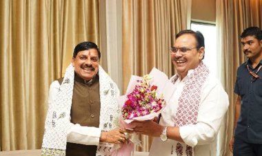 चौथे री इन्वेस्ट में शामिल होने गुजरात पहुंचे मोहन यादव:गांधीनगर में एमपी के क्लीन और ग्रीन एनर्जी सेक्टर में हुए काम बताएंगे सीएम