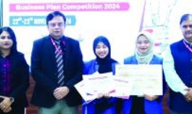 उद्यमशीलता विचारों और व्यावसायिक योजनाओं को प्रस्तुत करने कलिंगा में बिजनेस प्लान स्पर्धा