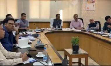 राज्य में अप्रैल 2019 से पूर्व पंजीकृत वाहनों पर एचएसआरपी चिन्ह लगाना अनिवार्य : सर्वोच्च न्यायालय के निर्देश का पालन सुनिश्चित करने परिवहन आयुक्त ने ली वेंडरों की बैठक,छत्तीसगढ़ में मेसर्स रीयल मेजॉन और रोजमेर्टा सेफ्टी एचएसआरपी चिन्ह लगाने अधिकृत