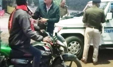 52 वाहन चालकों से 16 हजार जुर्माना वसूली