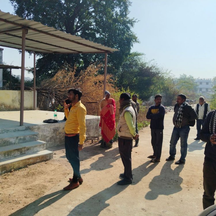 दतिया में महिला ने फांसी लगाकर किया सुसाइड:15 दिन से मायके में रह रही थी, ब्रेन हेमरेज की बीमारी थी