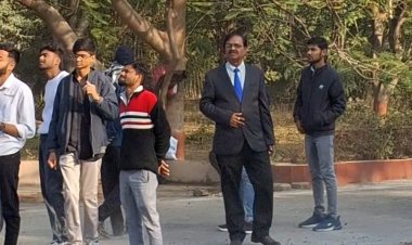 उज्जैन में किया ड्रोन उड़ान प्रदर्शन:कृषि क्षेत्र में ला रहा क्रांति; विक्रम विश्वविद्यालय ने शुरू किए नए कौशल आधारित पाठ्यक्रम