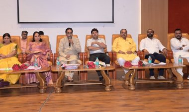 रायपुर पश्चिम विधायक राजेश मूणत ने 20 वाडों के कामो की पार्षदो सहित गहन समीक्षा की