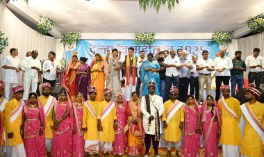 दुल्हादेव महोत्सव में सम्मिलित हुए विधायक डॉ.सम्पत अग्रवाल