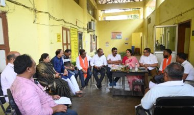 पेयजल सम्बन्धी सभी जन शिकायतों का त्वरित निदान करने मेयर मैडम ने दिए निर्देश