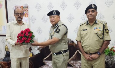 राज्यपाल श्री डेका से सीमा सुरक्षा बल के अतिरिक्त महानिदेशक ने की भेंट