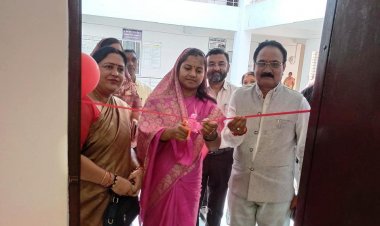 मंत्री लक्ष्मी  राजवाड़े ने किया आंगनबाड़ी व नशामुक्ति केन्द्र का औचक निरीक्षण, दिए आवश्यक निर्देश