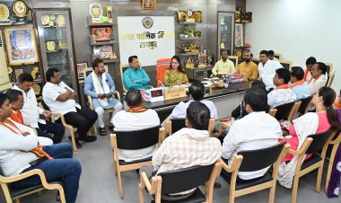 महापौर मीनल चौबे की समाज कल्याण योजनाओं के लगभग 30 हजार पात्र हितग्राहियों को समय पर नियमित पेंशन दिलवाने अभिनव पहल:-