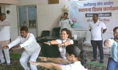 असंग कबीर आश्रम सोनपैरी में योग आयोग स्थापना दिवस सम्पन्न