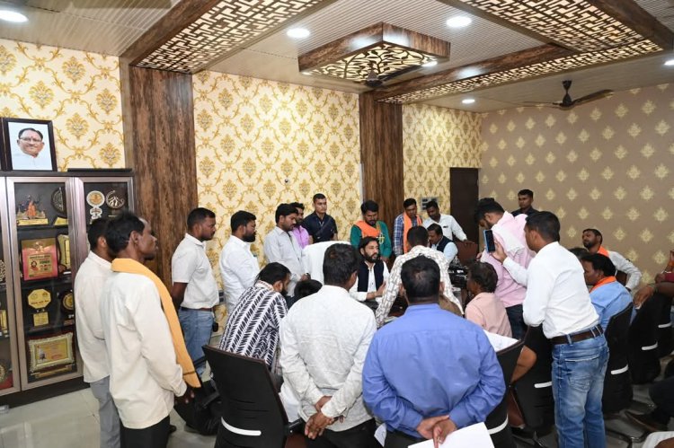 जनसुनवाई में विधायक गुरु खुशवंत साहेब जी ने सुनी लोगों की समस्याएं,