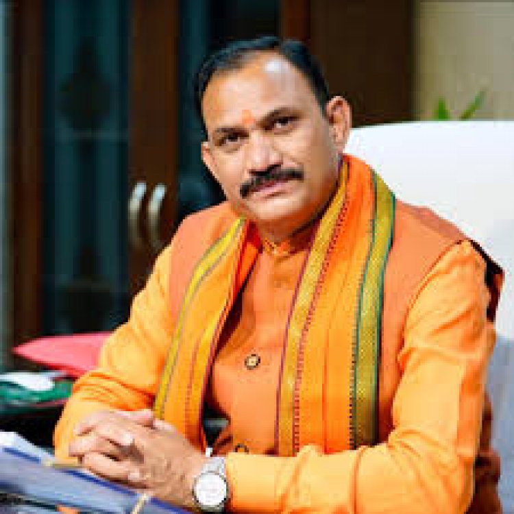 प्रदेश में स्वास्थ्य सेवाओं की उपलब्धता सुनिश्चित करने 07 विशेषज्ञ चिकित्सकों व 07 चिकित्सा अधिकारियों के संविदा नियुक्ति आदेश जारी