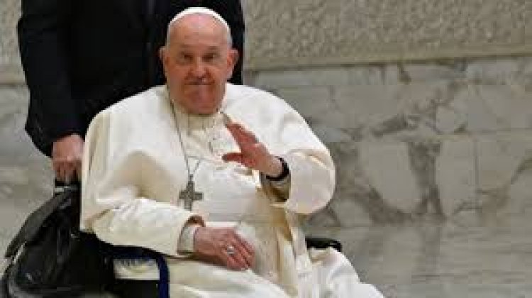 पोप फ्रांसिस का 88 साल की उम्र में निधन हो गया है. उन्होंने वेटिकन सिटी में आखिरी सांस ली.