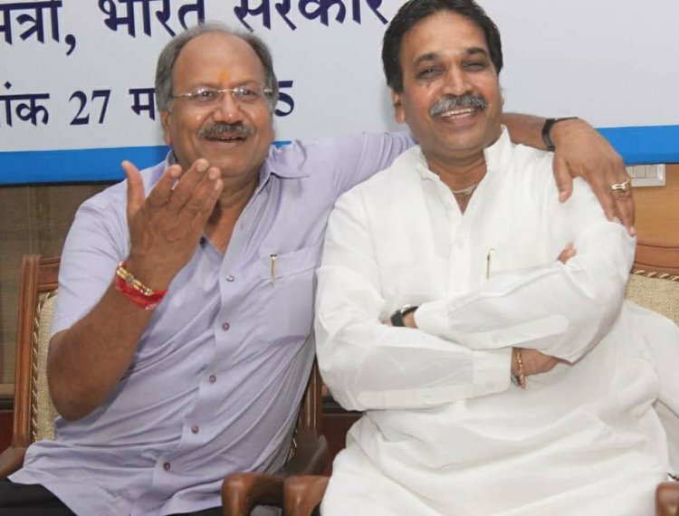 सांसद बृजमोहन अग्रवाल ने अनुज राजेश मूणत को जन्मदिन की बधाई दी। X पोस्ट में सांसद ने लिखा  ......