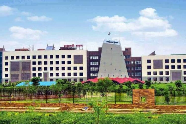 BREAKING : स्वास्थ्य विभाग में बड़ी फेरबदल, कई डॉक्टरों का हुआ तबादला, देखें आदेश