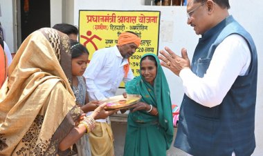 मोर अब्बड़ भाग हे, मुख्यमंत्री मोर घर आए हे: श्रीमती अमरौतीन साहू