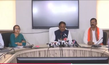 विद्यार्थियों ने अपनी सफलता से अपने माता-पिता और शिक्षकों साथ ही समूचे छत्तीसगढ़ को गौरवांवित किया है।विद्यार्थियों को उज्ज्वल भविष्य के लिए हार्दिक शुभकामनाएं