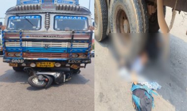 BREAKING : राजधानी के तेलीबांधा चौक में दर्दनाक सड़क हादसा, ट्रक के नीचे दबने से हुई युवती की मौत