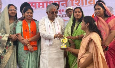 सुशासन तिहार के तहत ग्राम पंचायत झल्फा एवं ग्राम पंचायत बदरा (ब) में आयोजित समाधान शिविर में शामिल हुए पूर्व विधानसभा अध्यक्ष धरमलाल कौशिक