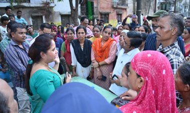 मेयर मैडम काशीराम नगर पहुंची रहवासियों से चर्चा