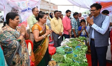 संवाद से समाधान की ओर, जन सेवा को समर्पित है सुशासन तिहार: वित्त मंत्री