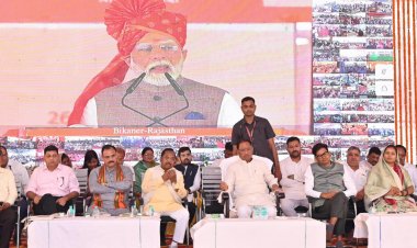 प्रधानमंत्री  नरेंद्र मोदी ने छत्तीसगढ़ के 05 अमृत स्टेशनों का किया उद्घाटन