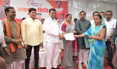 आम लोगों की समस्याओं के निराकरण एवं उनकी मांगों को पूरा करने का सशक्त माध्यम बन रहा है सुशासन तिहार - उद्योग मंत्री