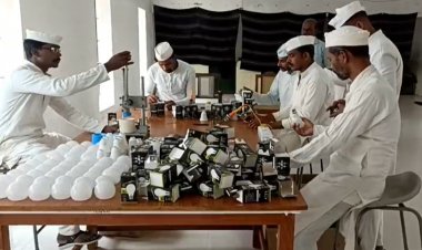 CG : सेंट्रल जेल में बंदी बन रहे आत्मनिर्भर, दी जा रही एलईडी बल्ब बनाने की ट्रेनिंग