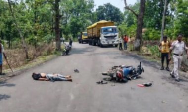 भीषण सड़क हादसा: ट्रक और बाइक में भिड़त,बाइक सवार युवक की मौके पर हुई मौत, दो की हालत गंभीर…